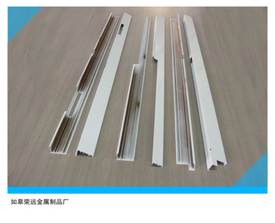 泰州地区应钣金冲压件品种齐全，欢迎选购——如皋市荣远金属制品厂